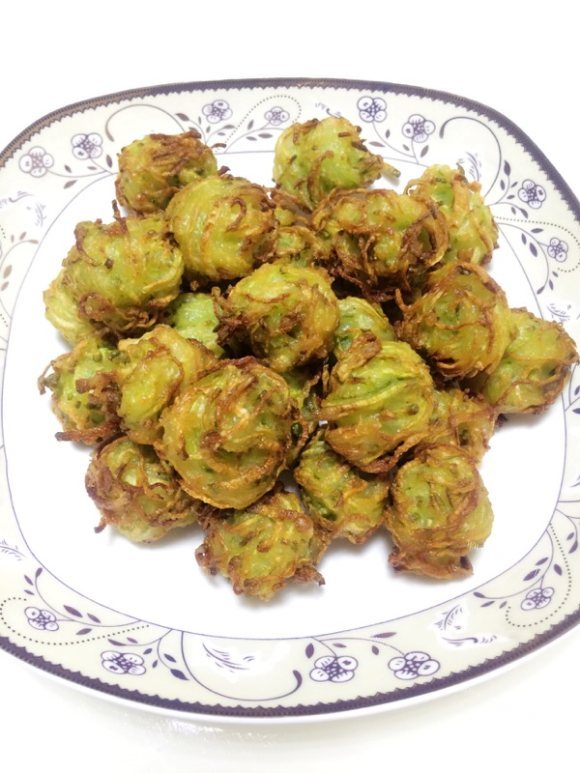 美味的炸萝卜丸子