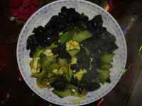 家常菜木耳黄瓜炒鸡蛋