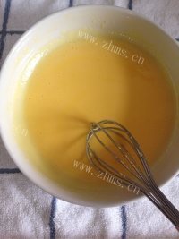 自制原味蛋糕卷做法图解3)