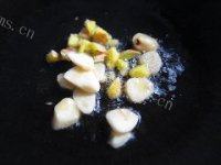 唇齿留香的香辣豆腐做法图解4)