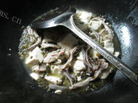 清热雪菜猪肚煮豆腐的做法图解八