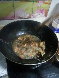 「首发」蒜薹炒肉做法图解4)
