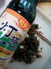色香味浓的凉拌马齿苋做法图解6)