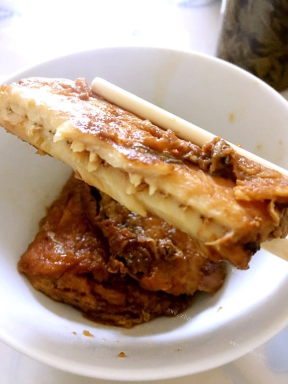 色香味俱全的红烧带鱼