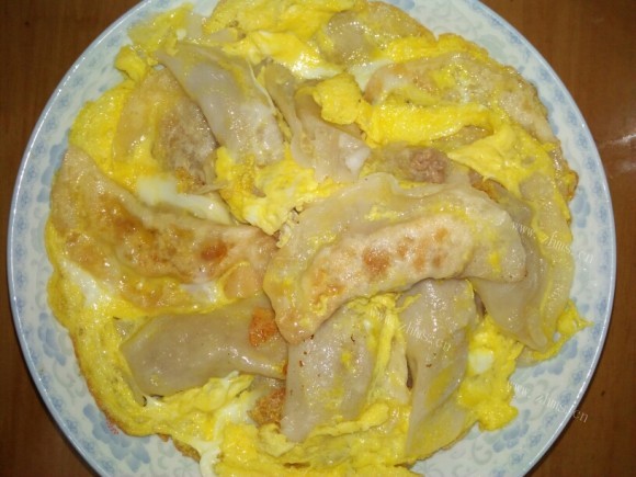 鸡蛋饺子