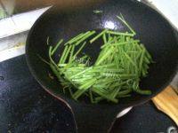 家常菜清炒竹叶菜做法图解3)