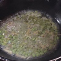 营养美味的毛豆炒肉块做法图解7)