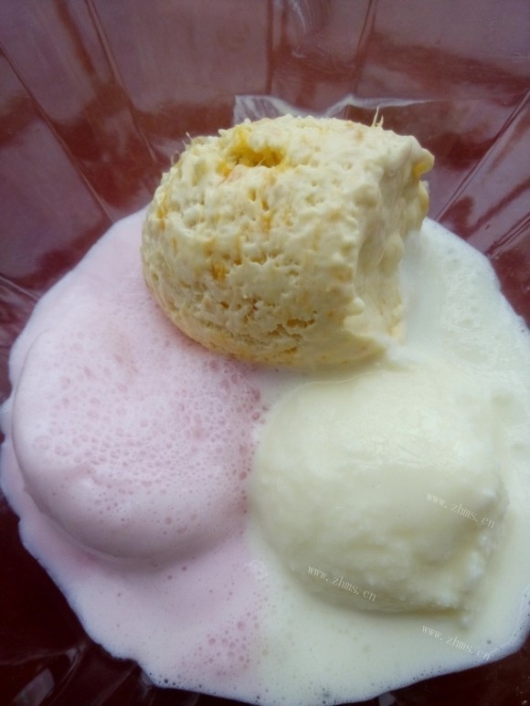 美味营养的芒果冰淇淋