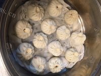 独特的梅干菜肉包做法图解14)
