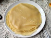 美味营养的芒果班戟做法图解6)