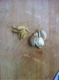 家常菜香菇白菜做法图解3)
