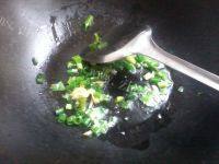 简单版蟹味菇蔬菜汤的做法图解二