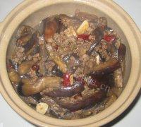 家常菜肉末茄子煲做法图解8)