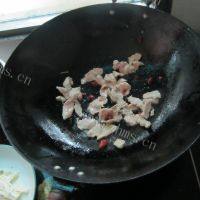 家常菜金针菇炒肉片做法图解4)