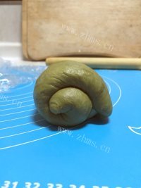 美味的抹茶吐司面包做法图解12)