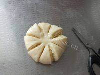 自己做的椰蓉花朵面包做法图解15)