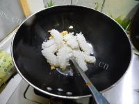 美味西兰花炒鱿鱼花做法图解9)