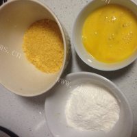 诱人的炸鸡翅做法图解2)
