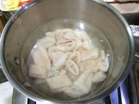 爽口酸黄瓜炒肥肠做法图解8)