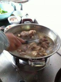 家常红烧羊肉做法图解8)