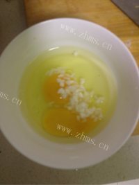 家常菜金银豆腐做法图解3)