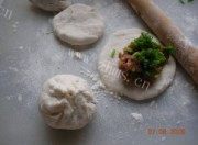 自己做的门钉肉饼做法图解3)