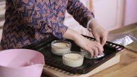 好吃的焦糖布丁做法图解6)