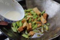 家常菜照烧豆腐做法图解12)