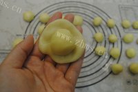 自制红豆饼做法图解4)