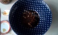 美味的羊血粉丝汤做法图解4)