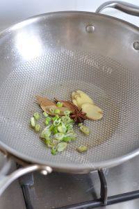 诱人的红烧茄子做法图解6)