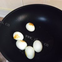 美味的虎皮蛋做法图解3)