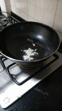 营养丰富的秋葵炒牛肉做法图解4)