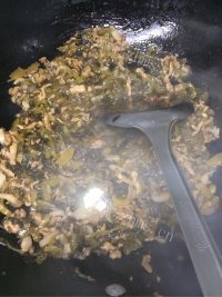 可口酸菜米线做法图解11)