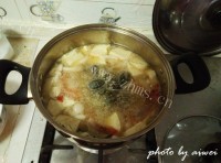 鲜咸的鲜虾味噌汤做法图解9)
