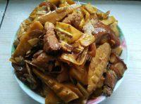 家常菜春笋炒肉