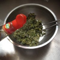 简单的粉蒸芹菜叶做法图解6)