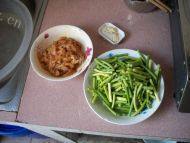 简单版蒜苔肉丝做法图解1)