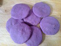 妈妈做的紫薯饼做法图解7)