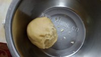 自制核桃酥饼做法图解4)