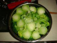 「绿色食物」蒜蓉西兰花做法图解2)