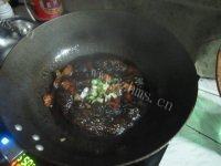 妈妈教我做红烧土豆做法图解5)