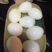美味佳肴般的卤鸡蛋做法图解3)