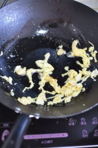 人间美味般的沙拉炒饭做法图解1)