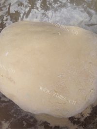 香喷喷的韭菜鸡蛋卷子做法图解1)