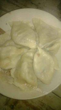 自己做的猪肉萝卜水饺