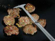 香煎肉饼做法图解8)