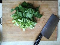 美味青菜肉丝蛋丝年糕做法图解3)