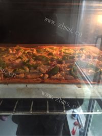美味的鸡肉杏鲍菇披萨做法图解13)
