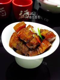 鲜香的马蹄红烧肉做法图解9)